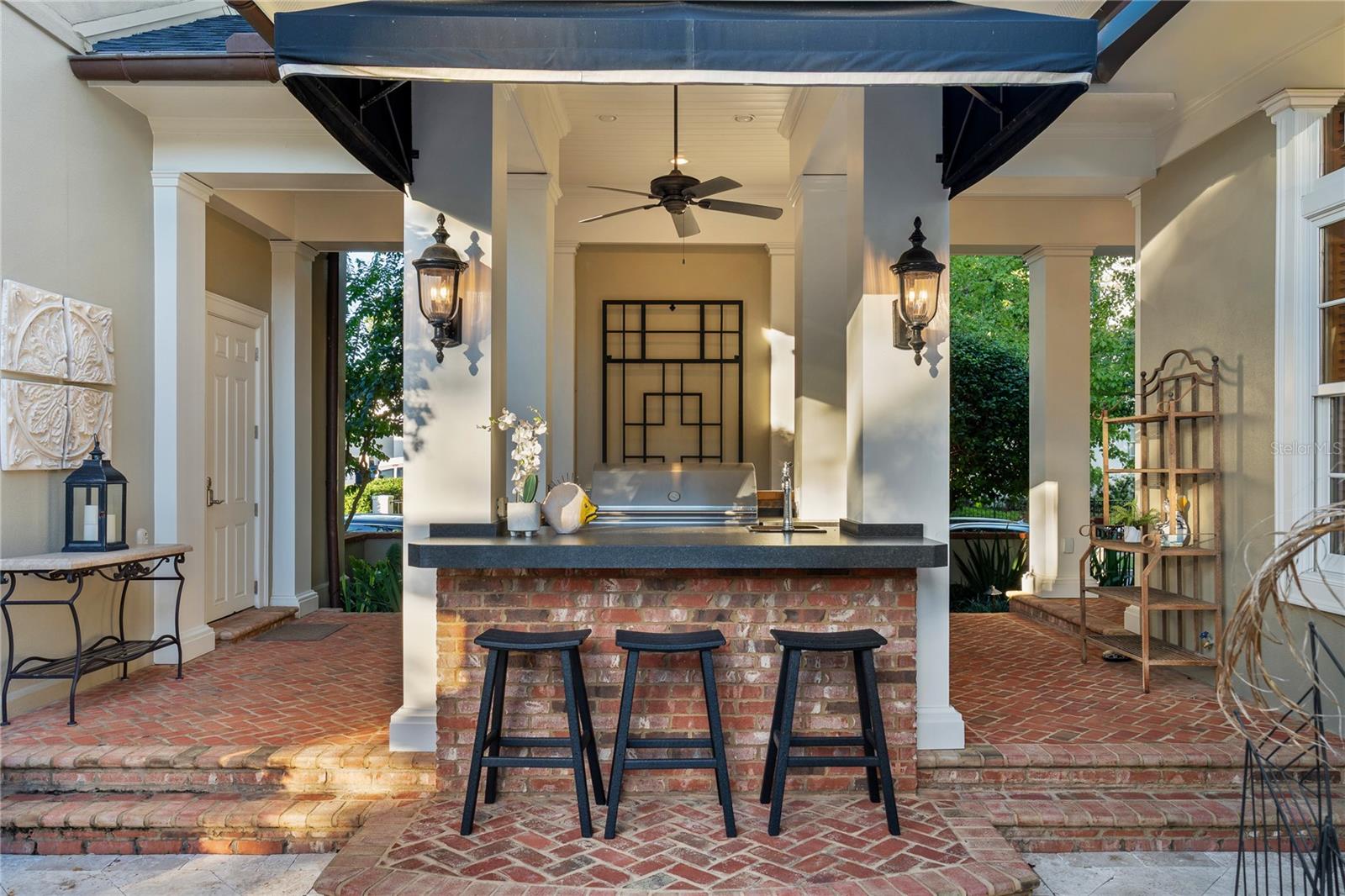 O6352208 Property Photo