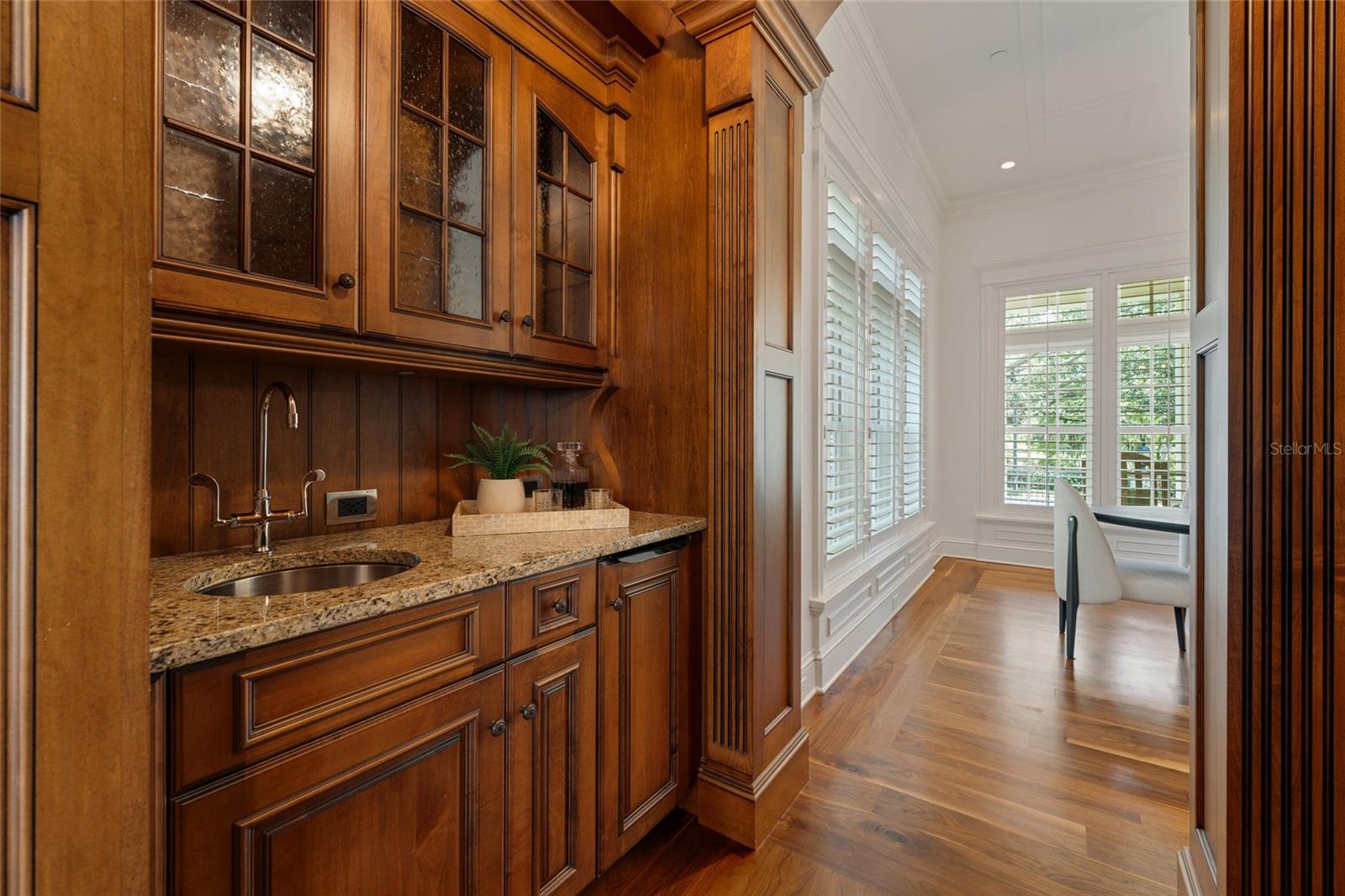 O6352208 Property Photo