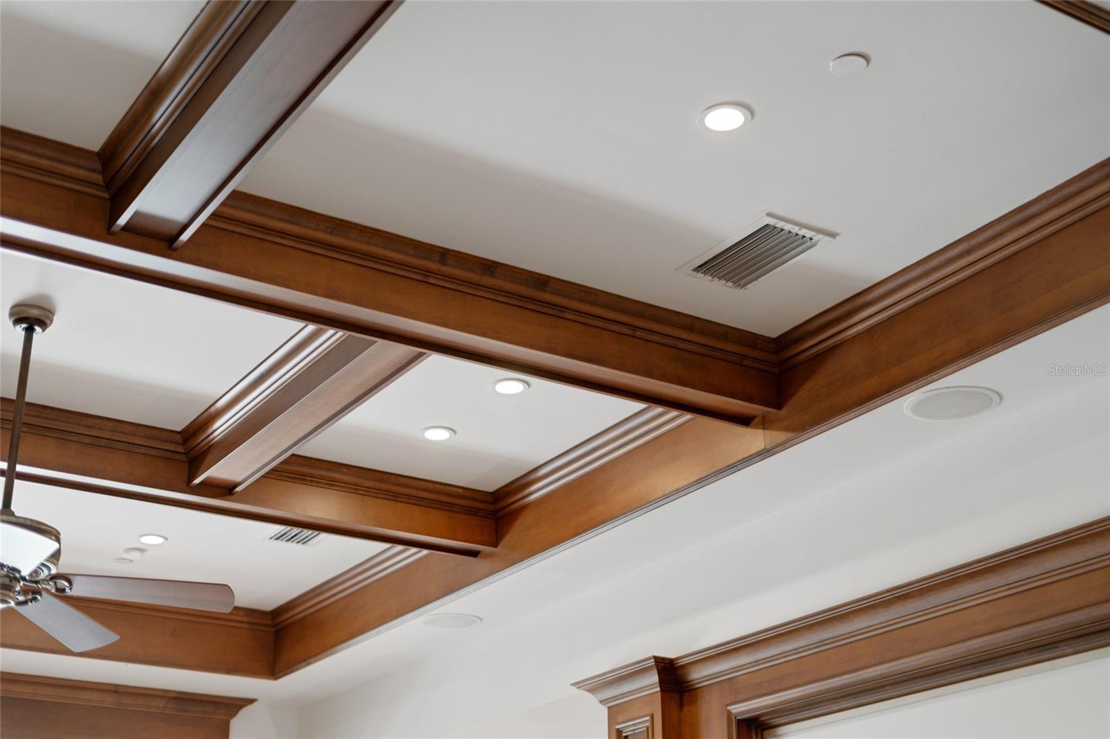 O6352208 Property Photo