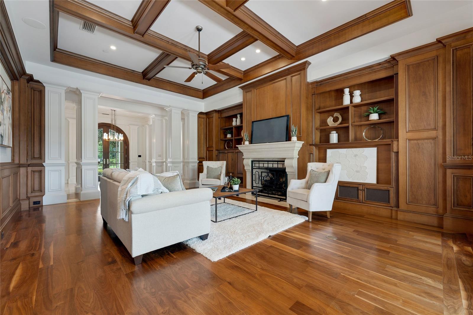 O6352208 Property Photo