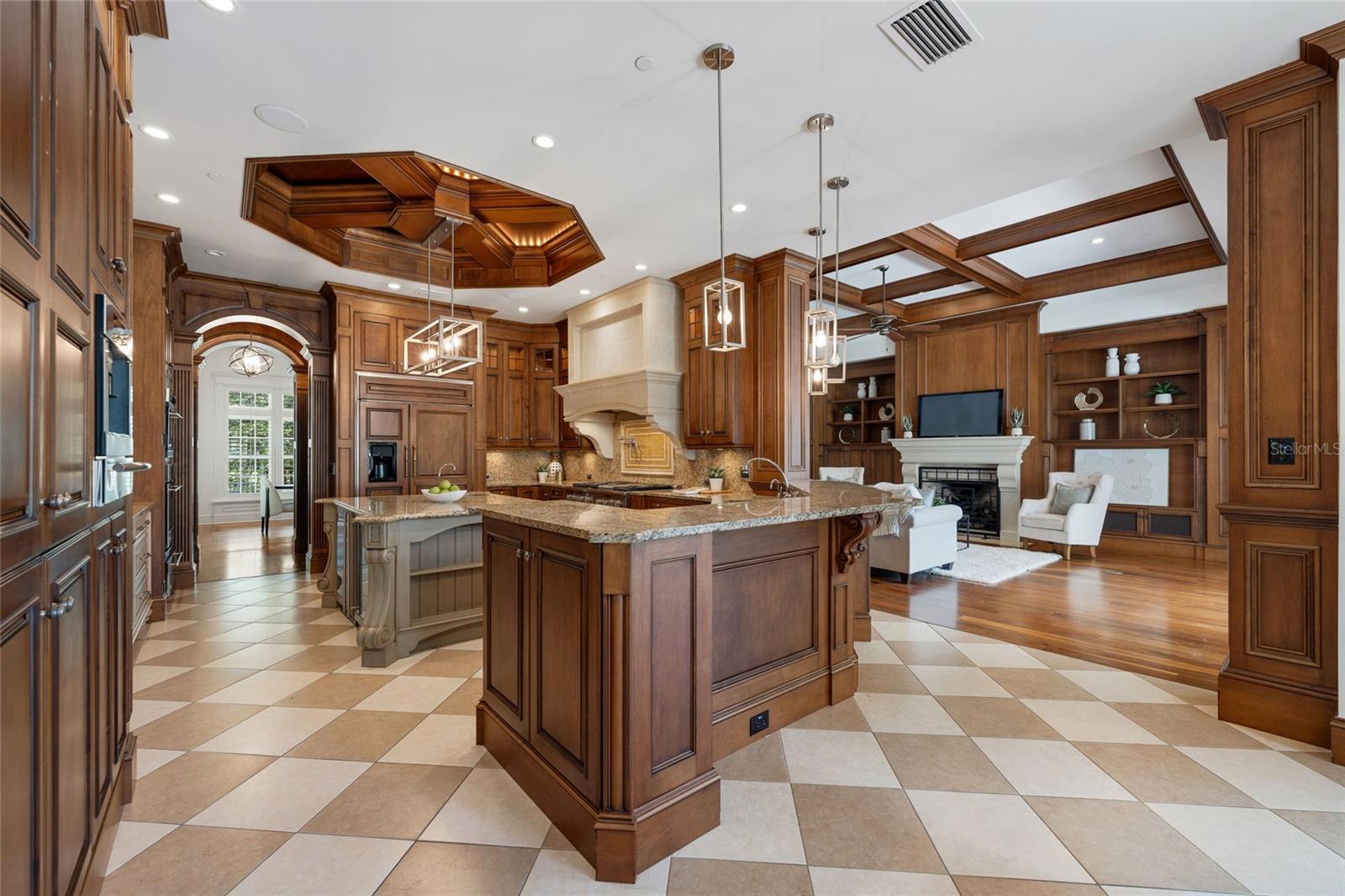 O6352208 Property Photo