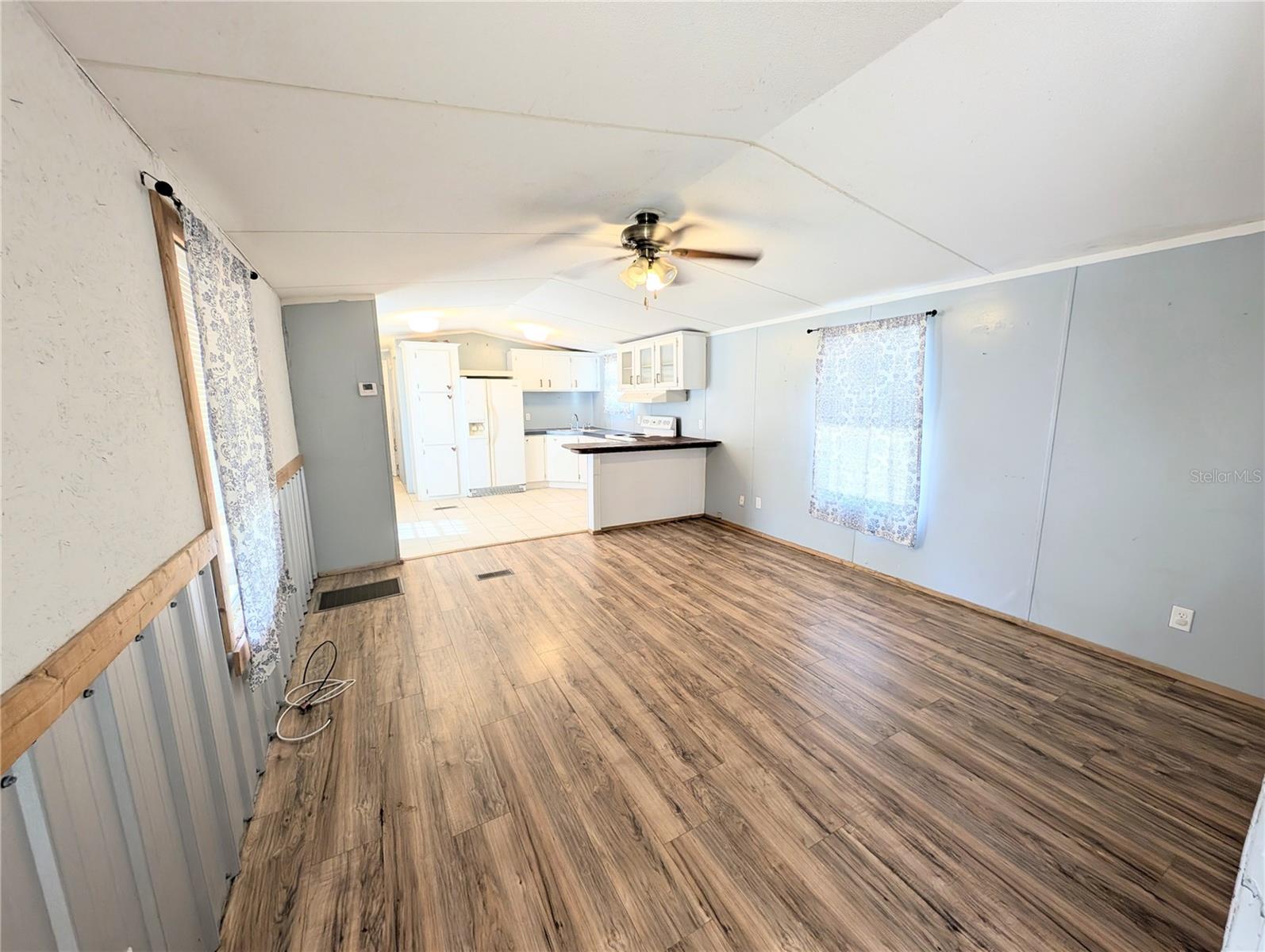 OM711423 Property Photo