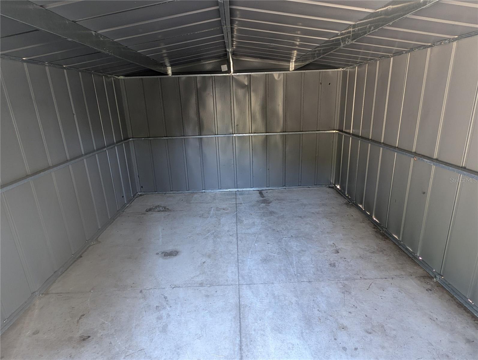 OM711423 Property Photo