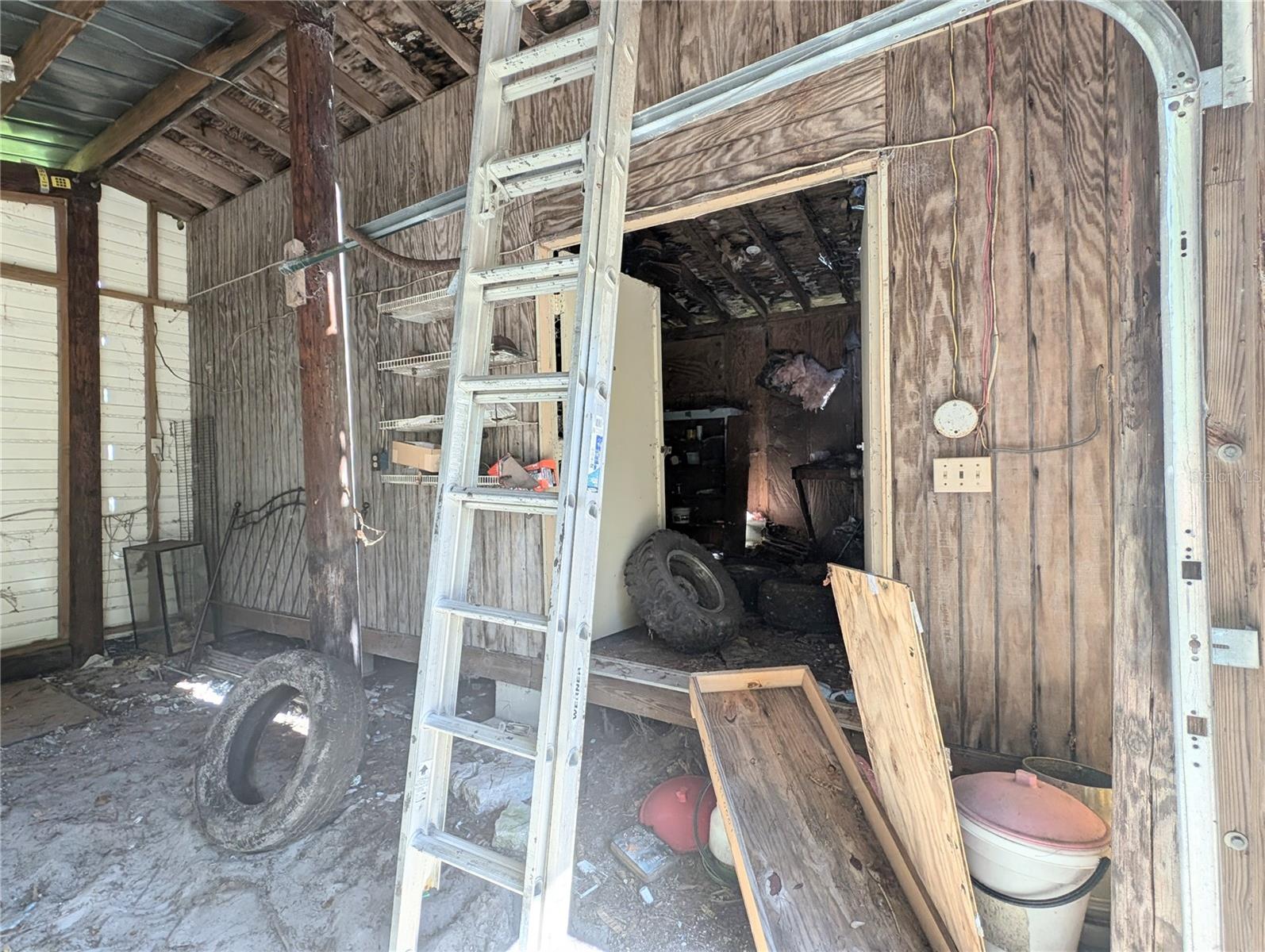 OM711423 Property Photo