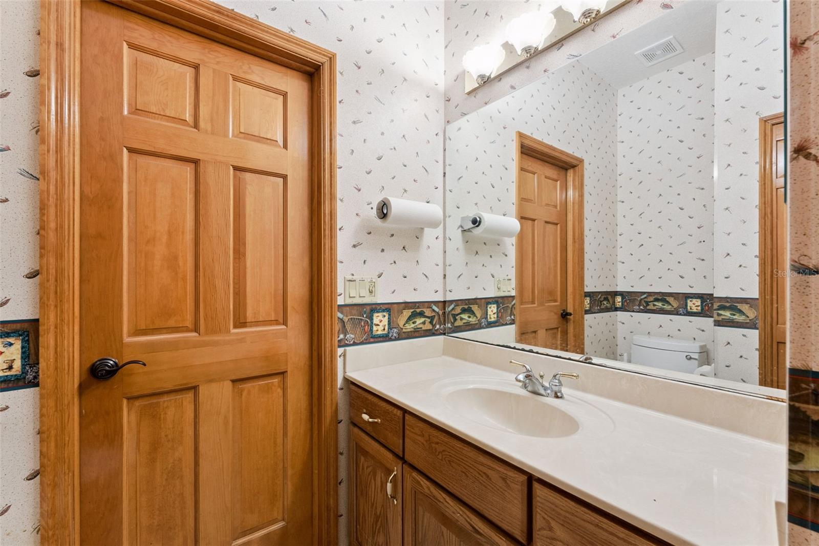 2565 E OSCEOLA RD, GENEVA, FL, 32732