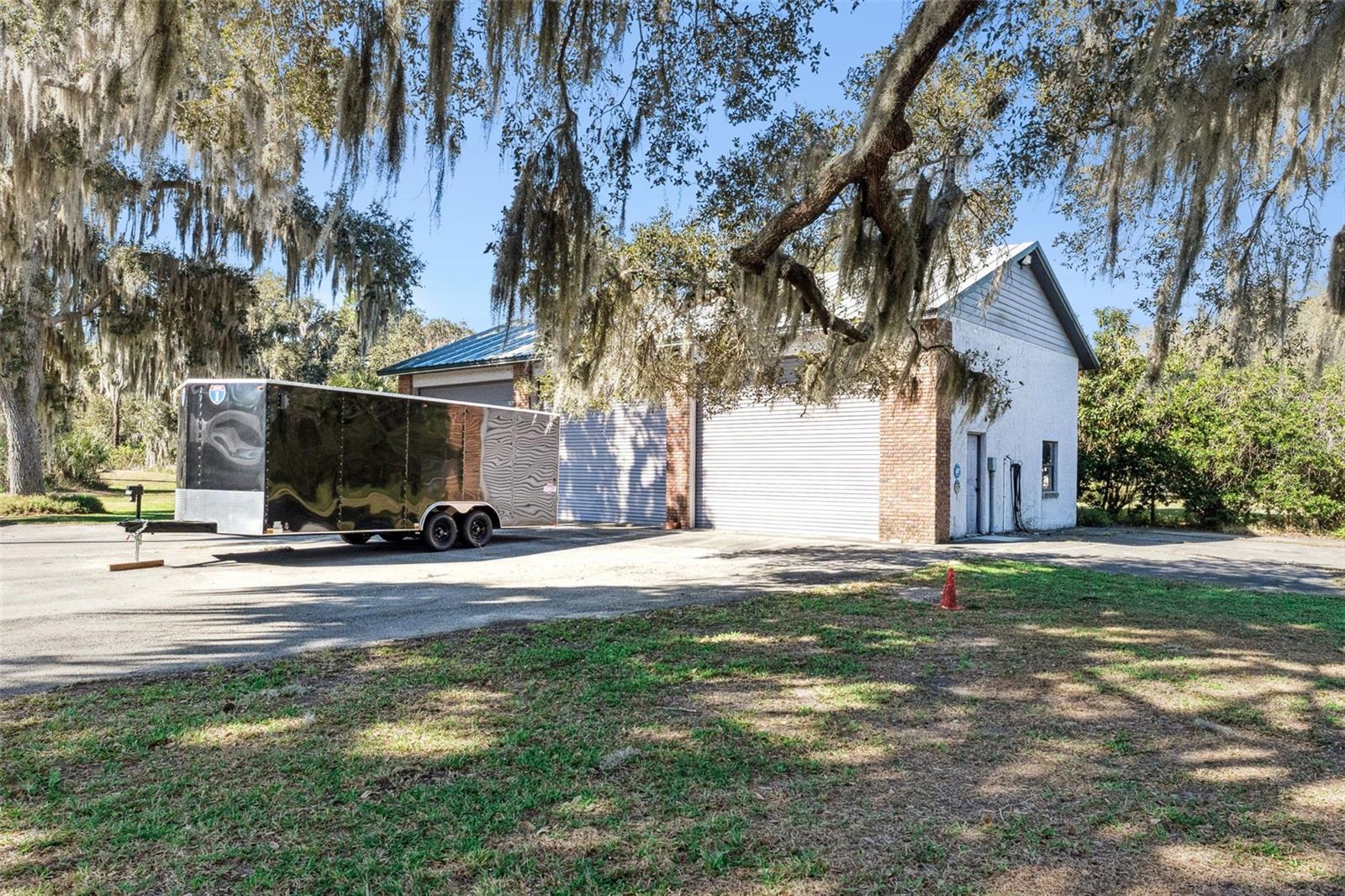 2565 E OSCEOLA RD, GENEVA, FL, 32732