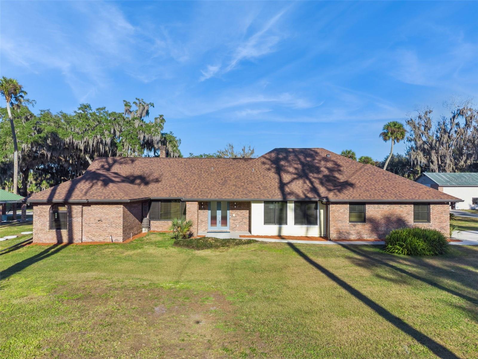 2565 E OSCEOLA RD, GENEVA, FL, 32732