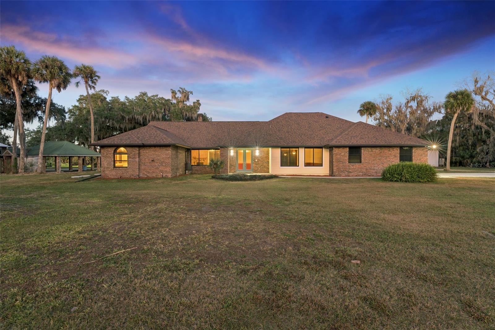 2565 E OSCEOLA RD, GENEVA, FL, 32732