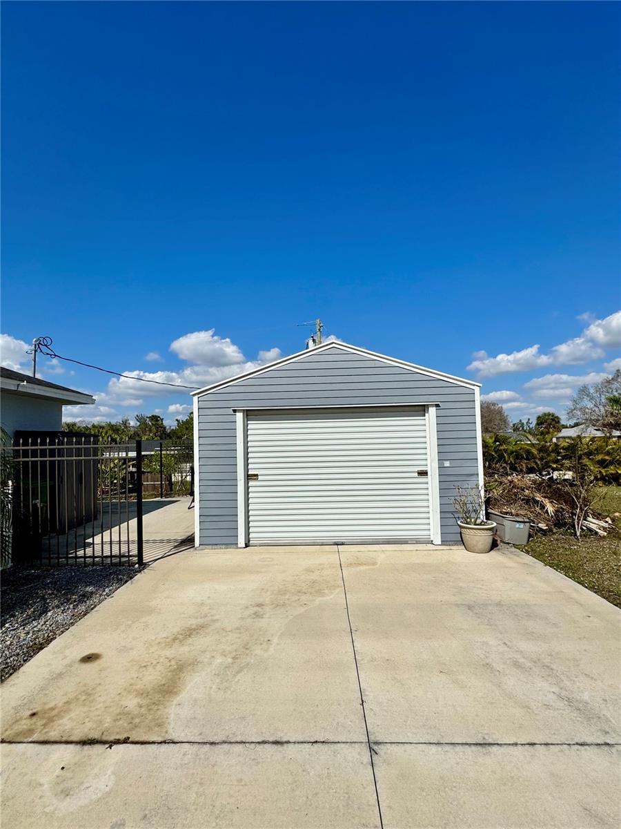 3714 GULFBREEZE LN, PUNTA GORDA, FL, 33950