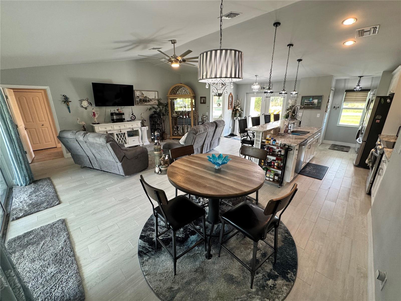 3714 GULFBREEZE LN, PUNTA GORDA, FL, 33950