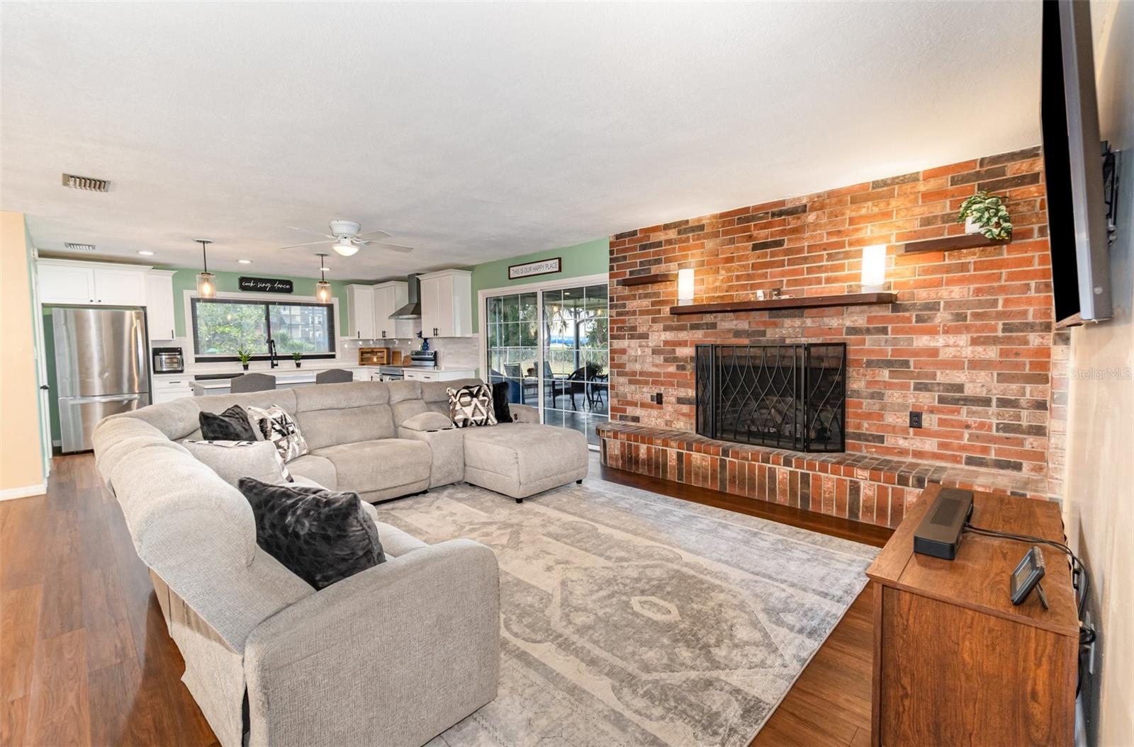 1004 MONTEREY DR, LEESBURG, FL, 34748