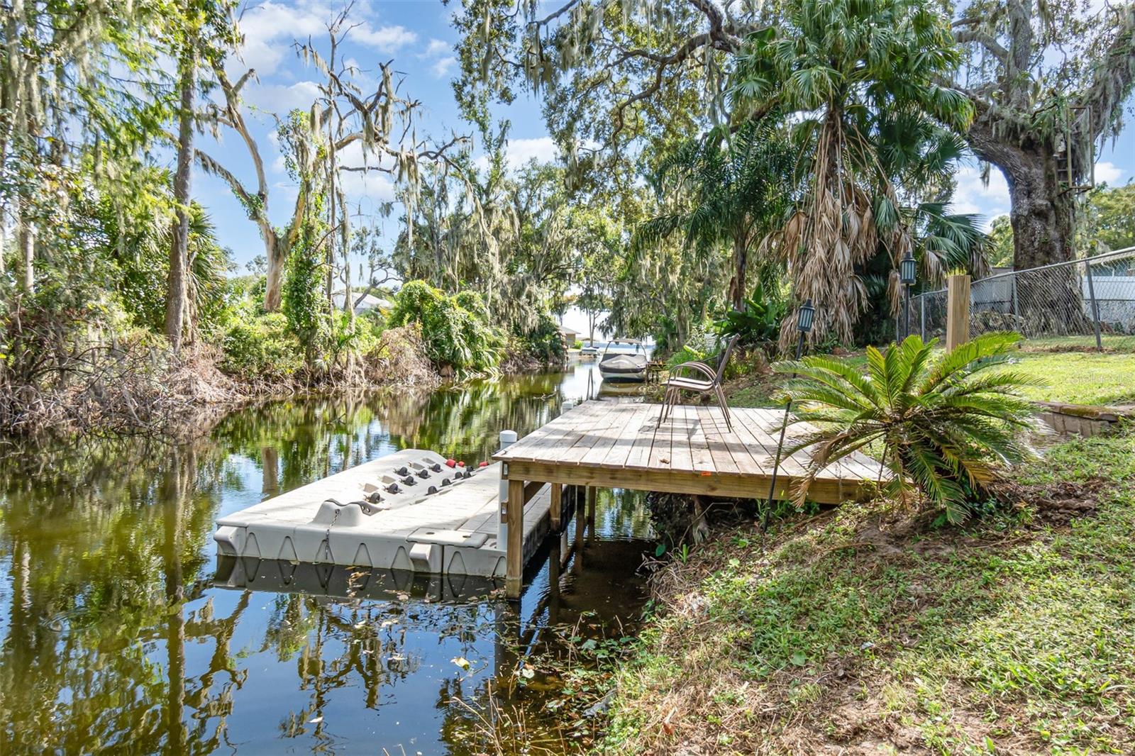 1004 MONTEREY DR, LEESBURG, FL, 34748