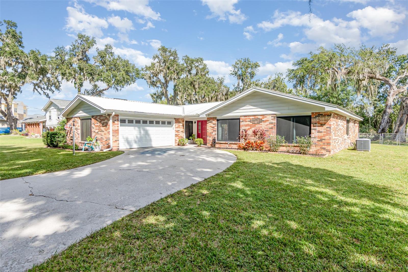 1004 MONTEREY DR, LEESBURG, FL, 34748