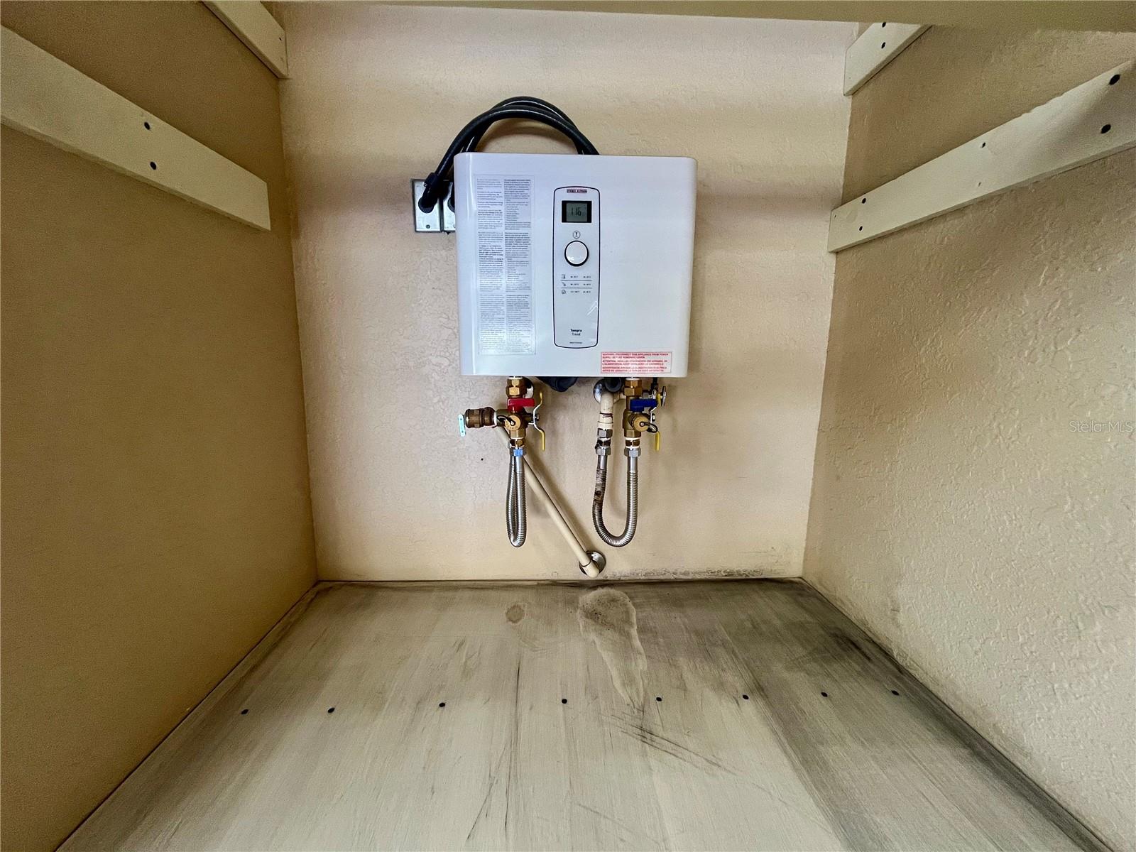 1898 CHARLESTON LN, BARTOW, FL, 33830