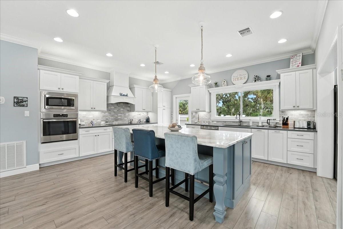 7340 PALOMINO TRL, SARASOTA, FL, 34241