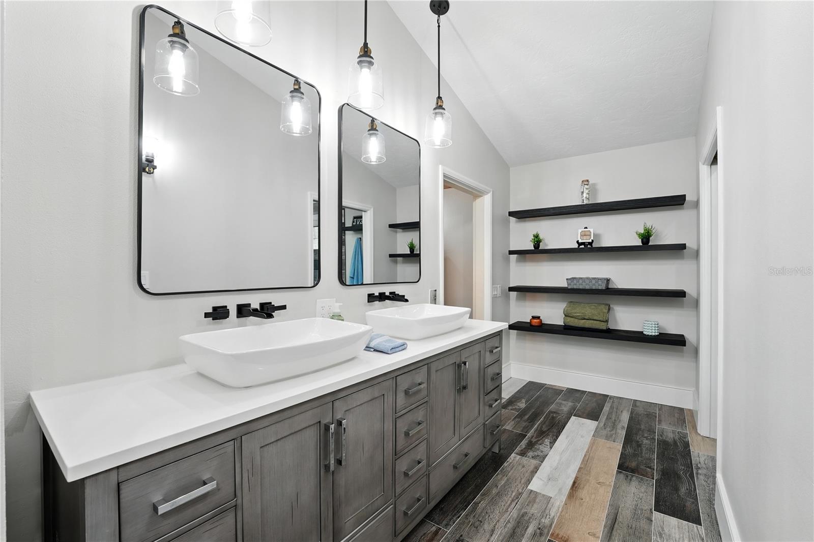 7340 PALOMINO TRL, SARASOTA, FL, 34241