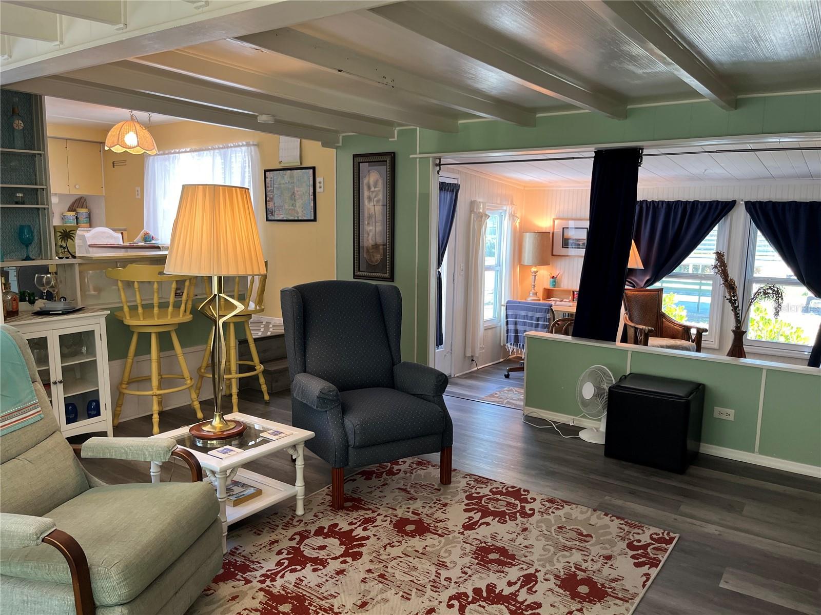 TB8437666 Property Photo