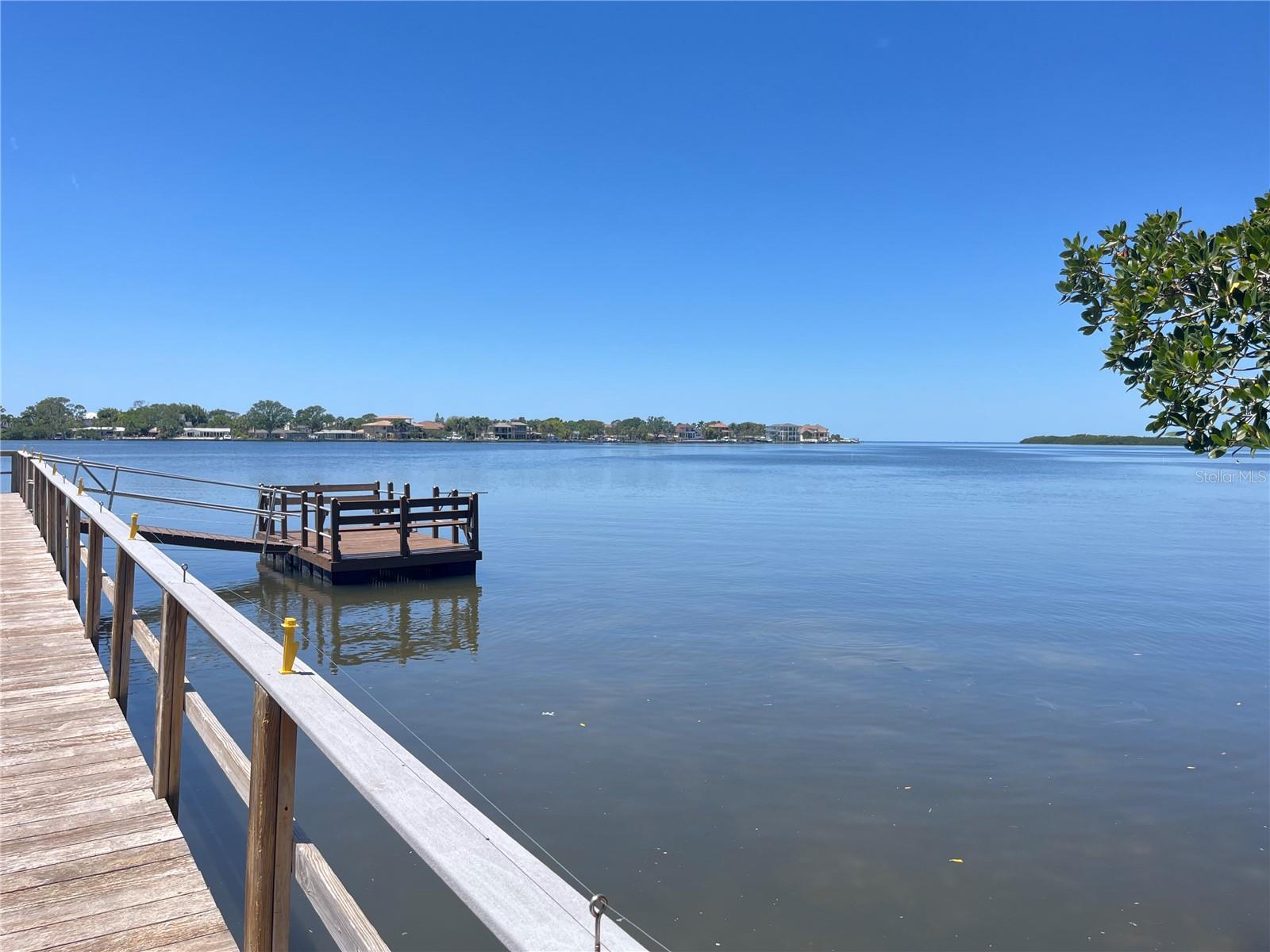 TB8437666 Property Photo