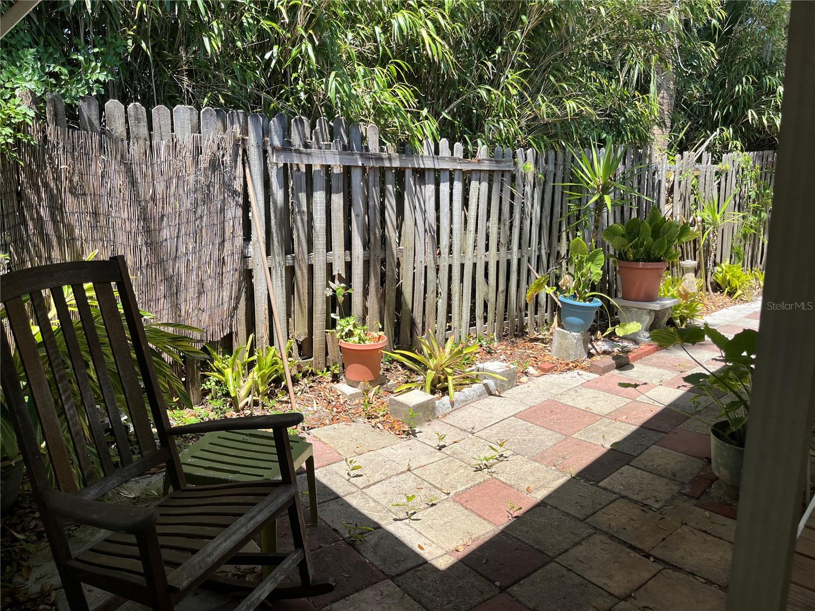 TB8437666 Property Photo