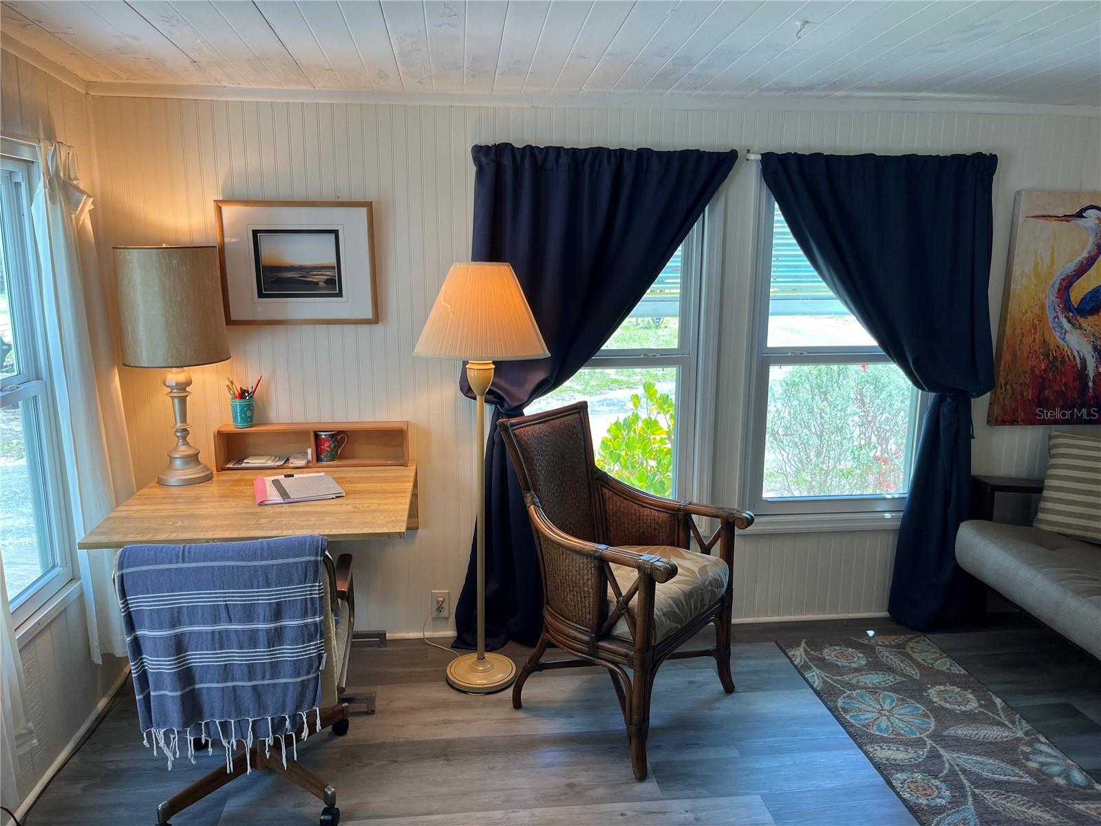 TB8437666 Property Photo