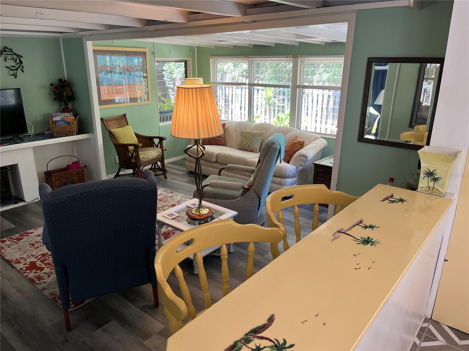 TB8437666 Property Photo