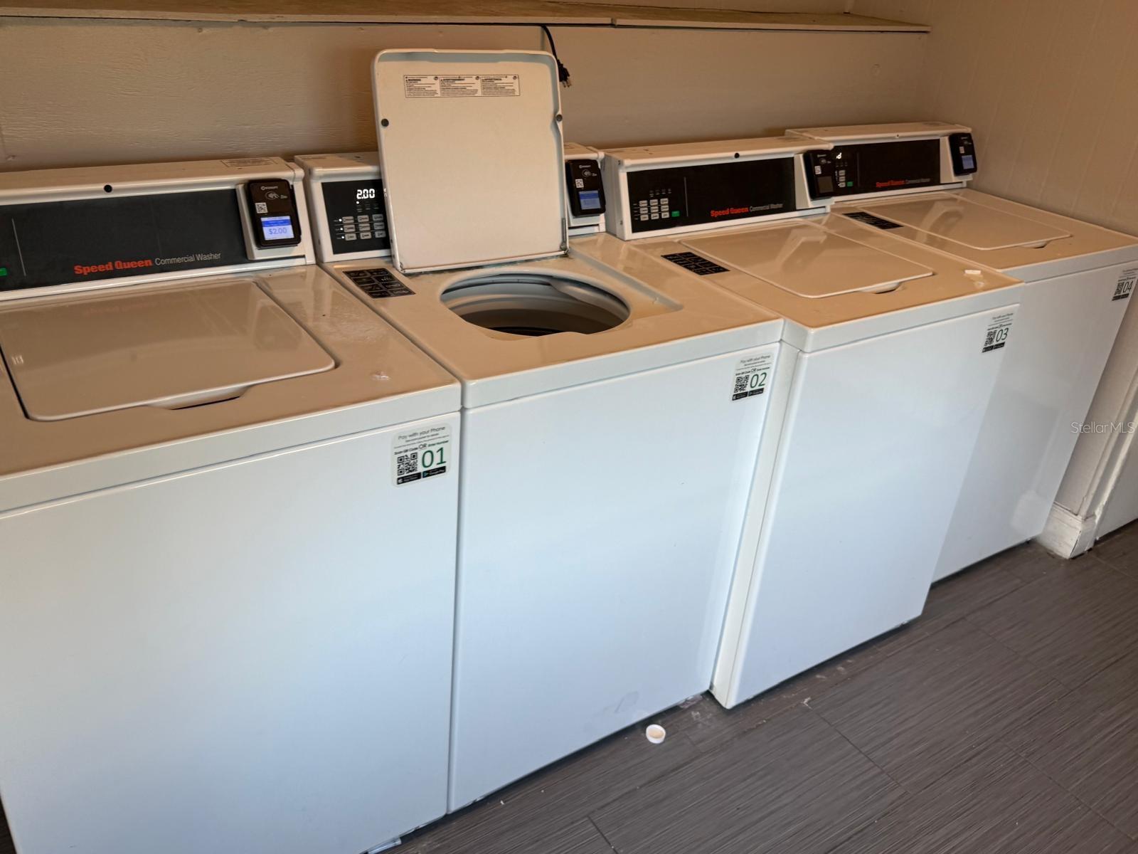 O6352318 Property Photo