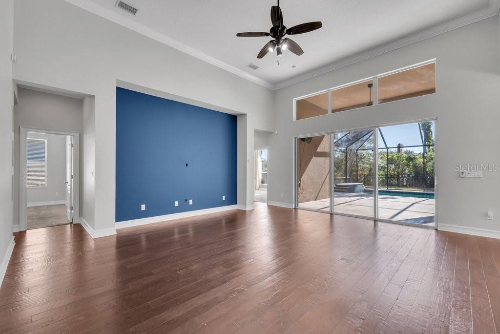 15607 SUNSET RUN LN, LITHIA, FL, 33547