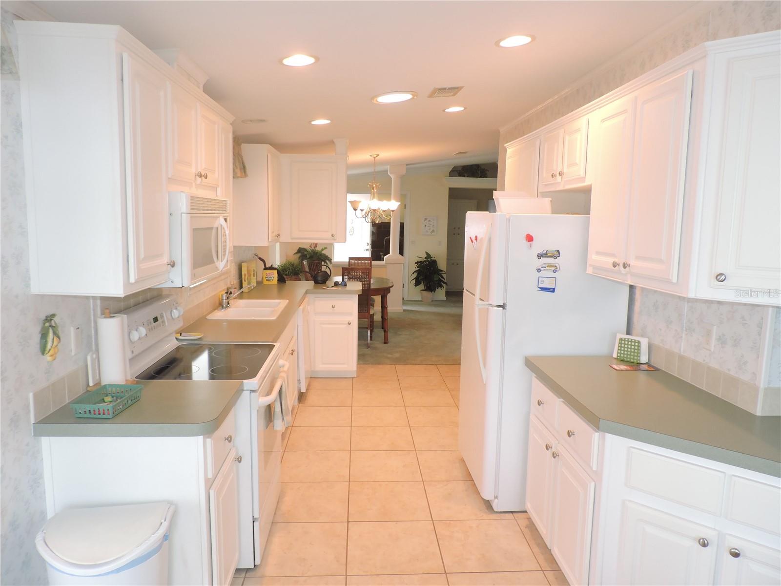 233 LAKE BLVD, LAKE WALES, FL, 33859