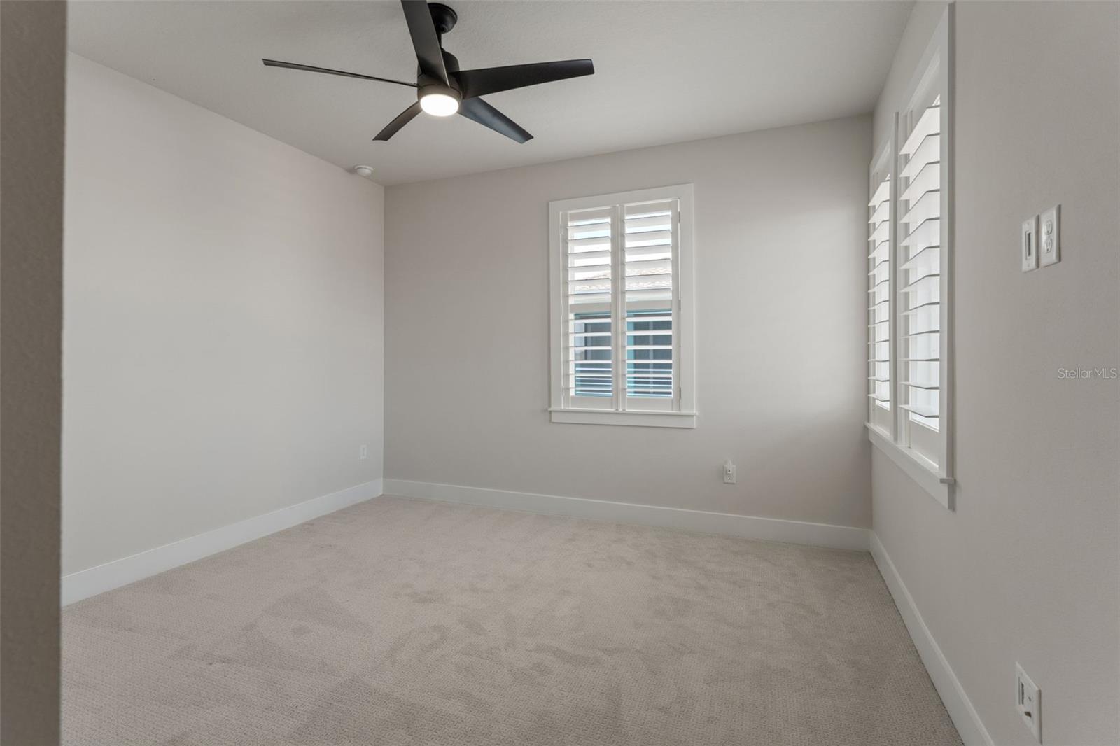 8541 IVY STARK BLVD, WESLEY CHAPEL, FL, 33545