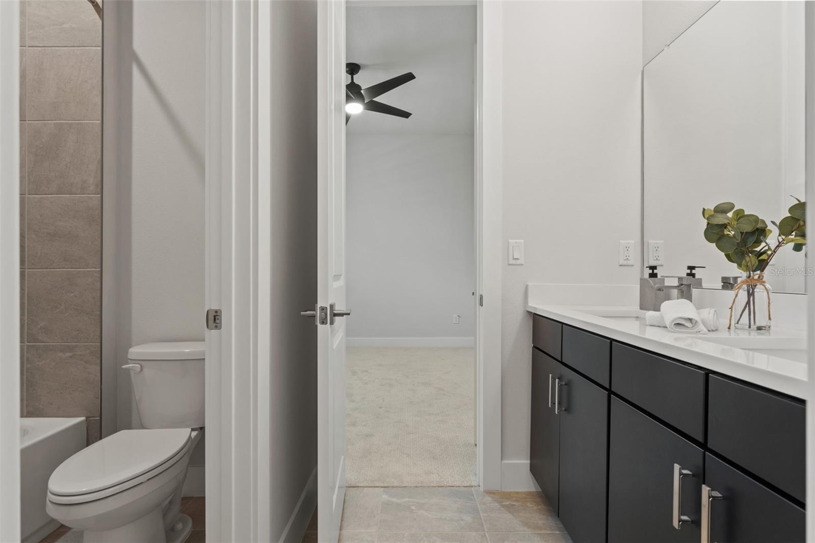 8541 IVY STARK BLVD, WESLEY CHAPEL, FL, 33545