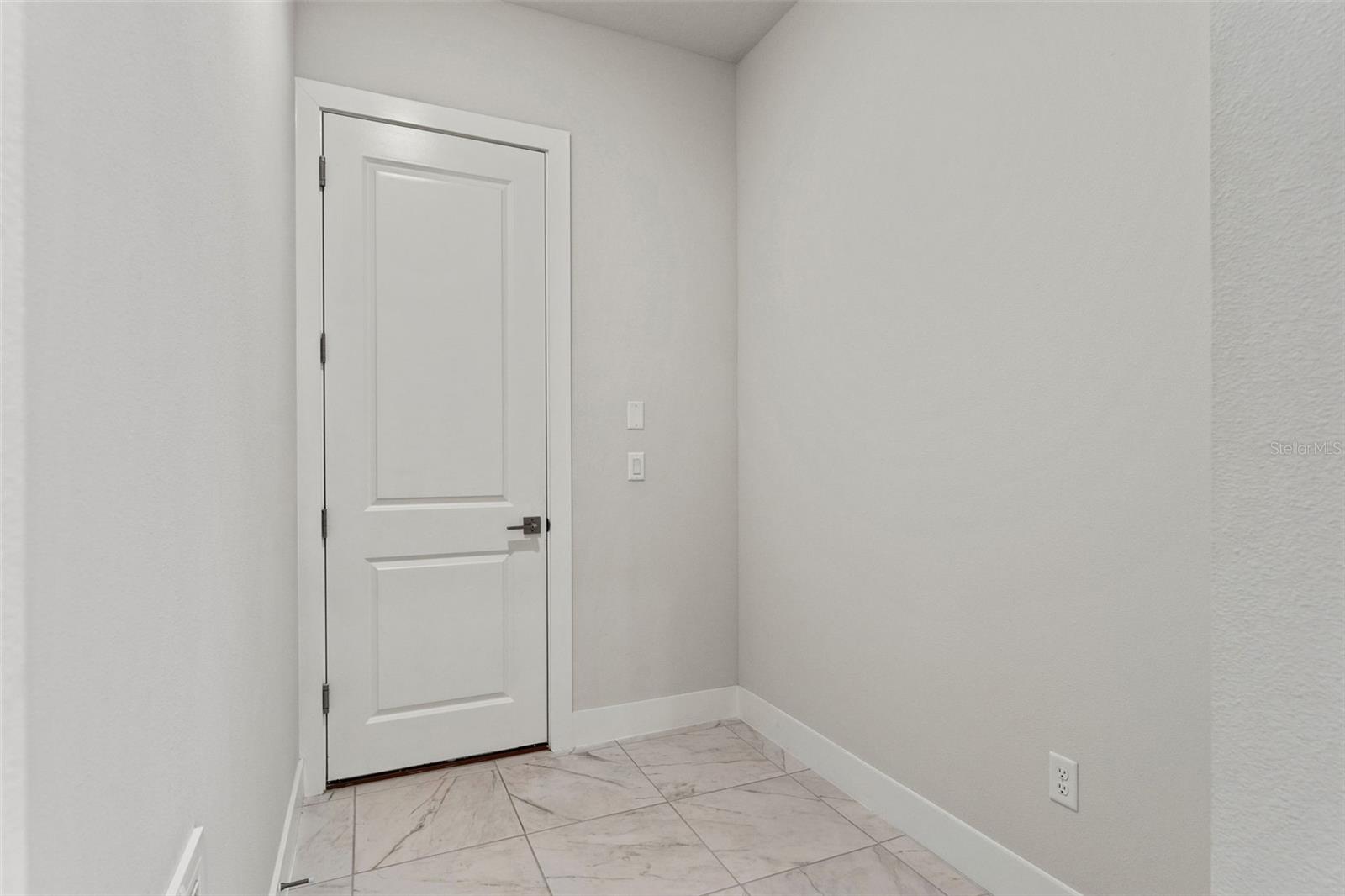 8541 IVY STARK BLVD, WESLEY CHAPEL, FL, 33545