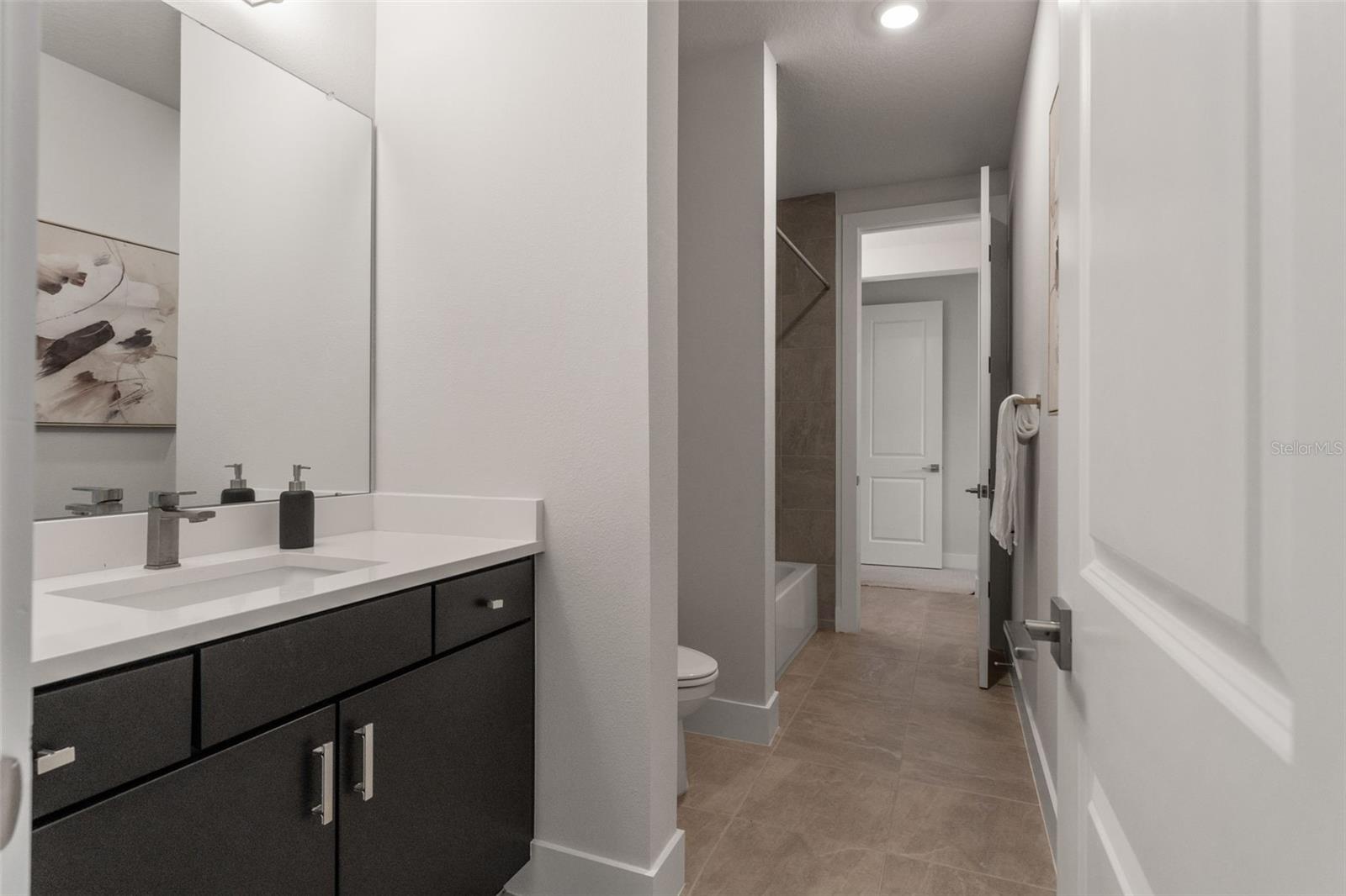 8541 IVY STARK BLVD, WESLEY CHAPEL, FL, 33545