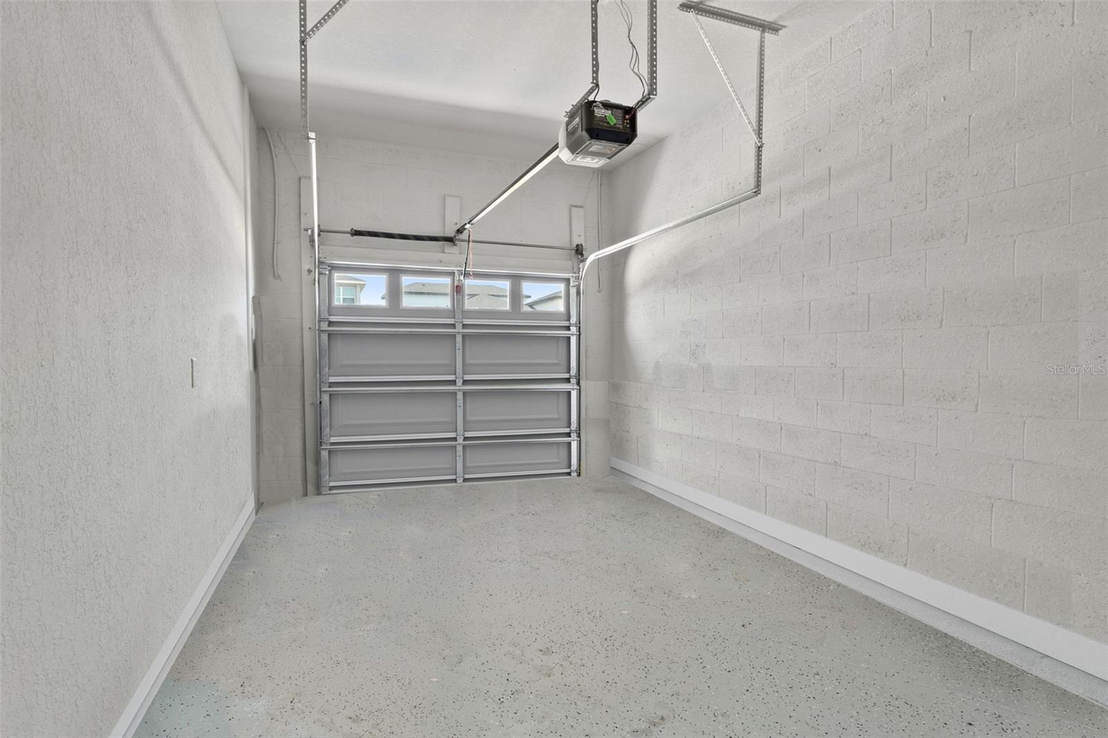 8541 IVY STARK BLVD, WESLEY CHAPEL, FL, 33545