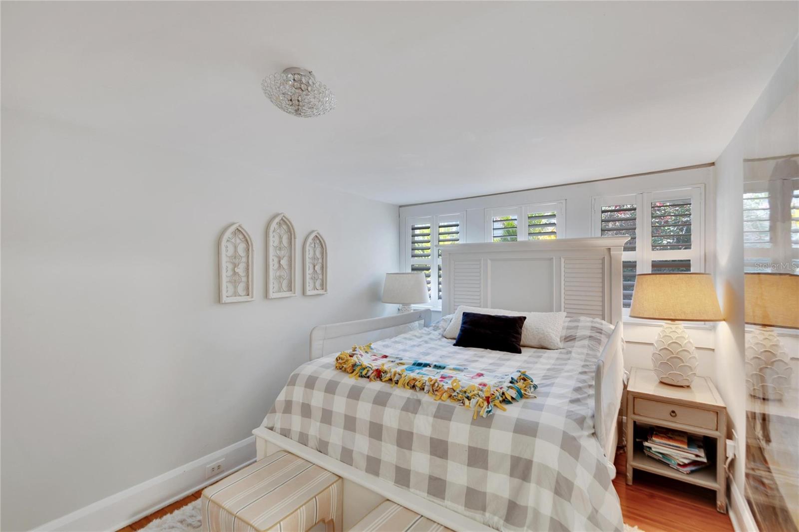 3006 W HARBOR VIEW AVE, TAMPA, FL, 33611