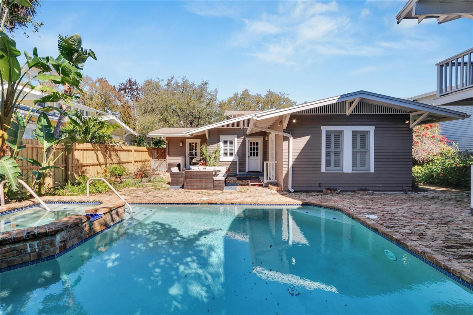 3006 W HARBOR VIEW AVE, TAMPA, FL, 33611