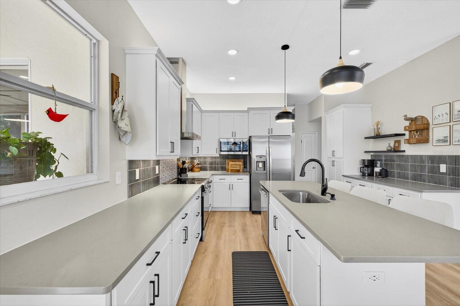 9203 SUNFLOWER DR, TAMPA, FL, 33647