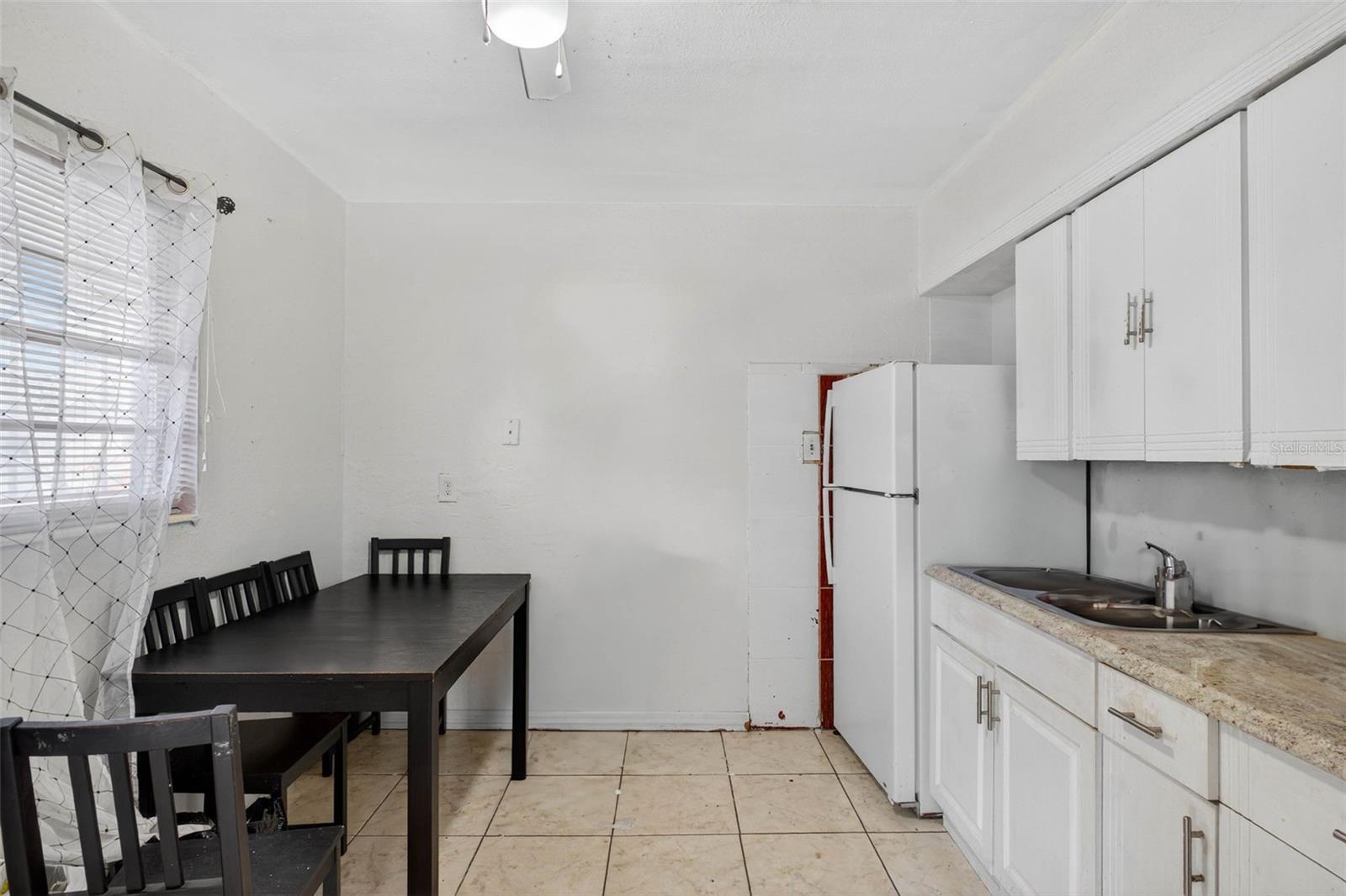 6207 BLOSSOM AVE, TAMPA, FL, 33614