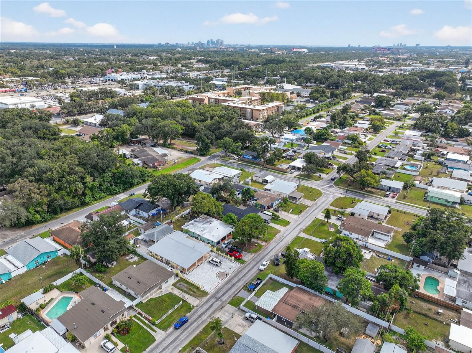 6207 BLOSSOM AVE, TAMPA, FL, 33614