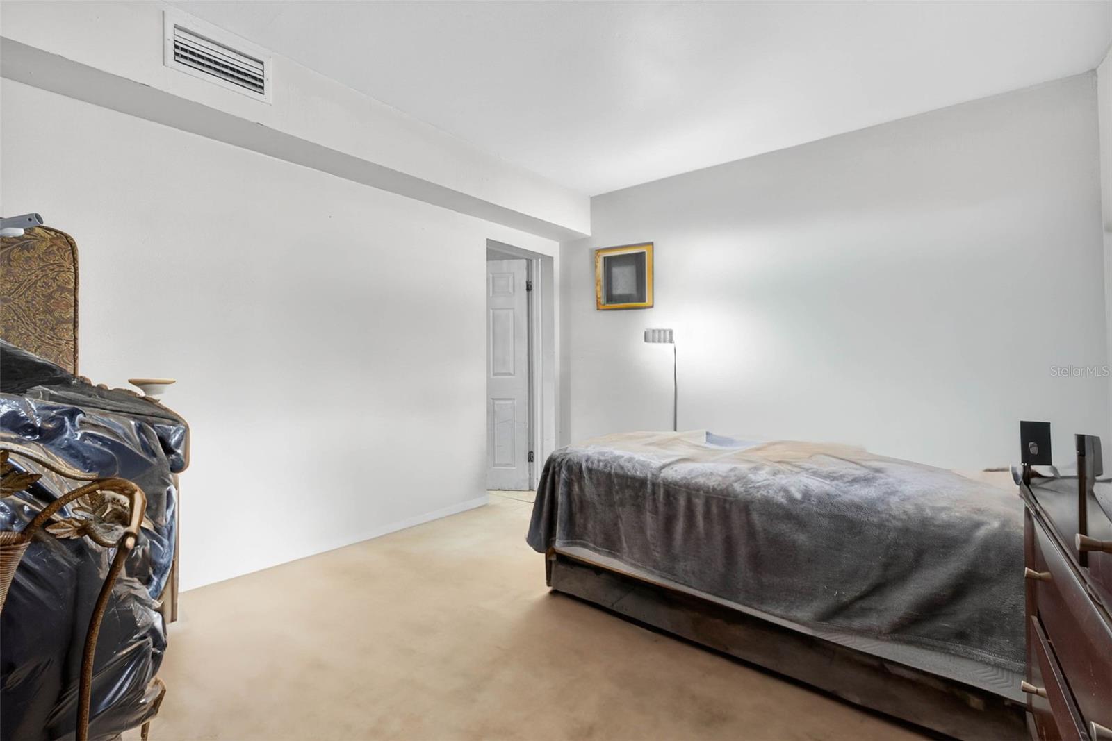 6207 BLOSSOM AVE, TAMPA, FL, 33614