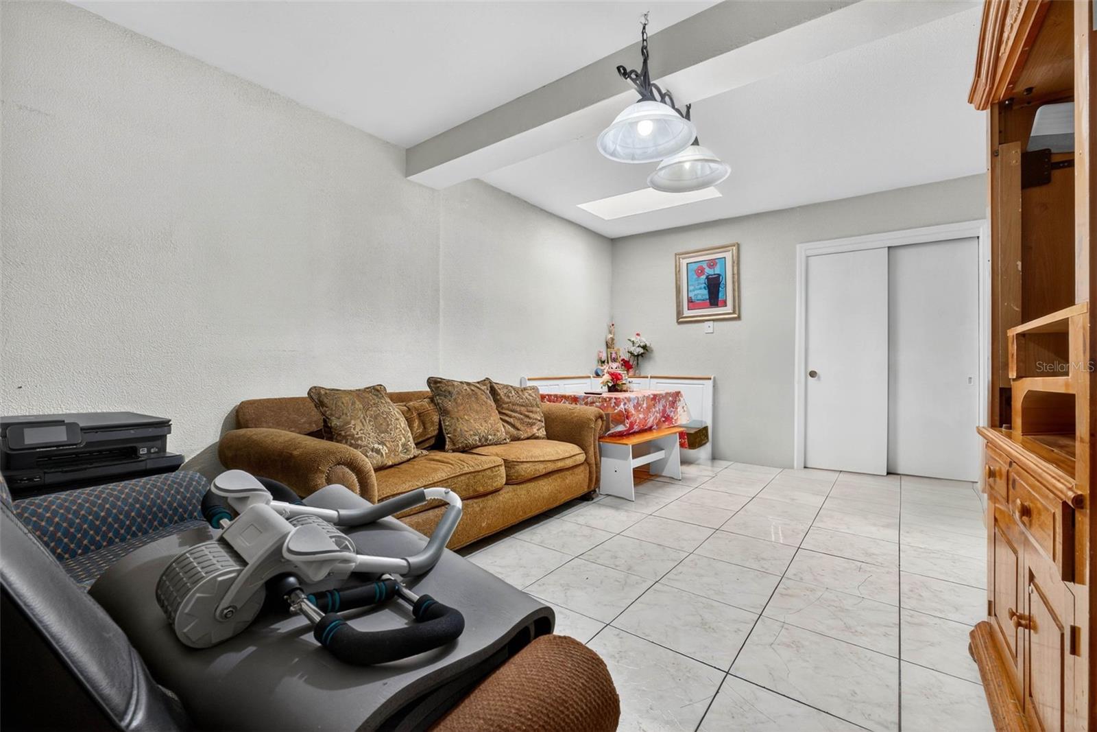 6207 BLOSSOM AVE, TAMPA, FL, 33614