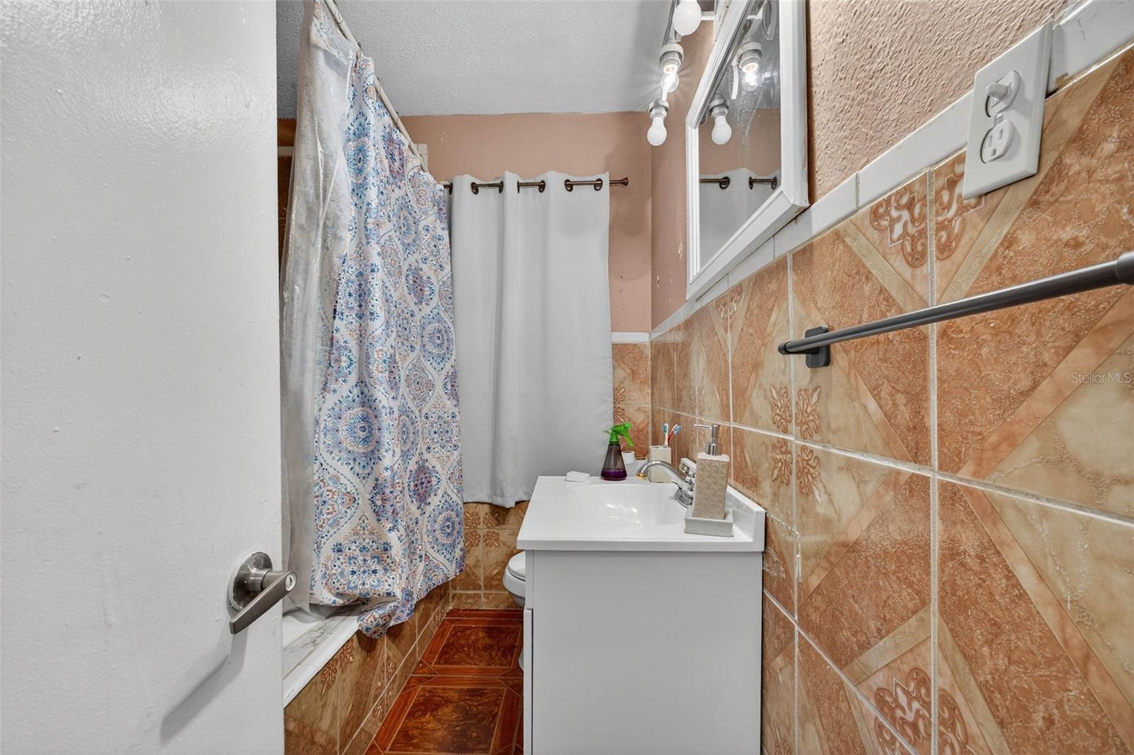 6207 BLOSSOM AVE, TAMPA, FL, 33614