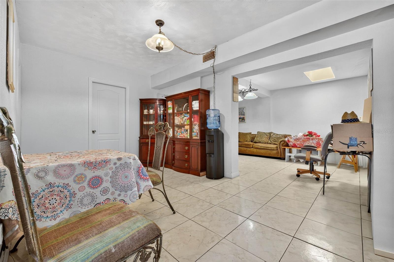 6207 BLOSSOM AVE, TAMPA, FL, 33614