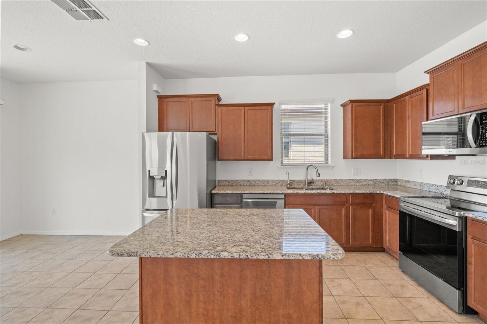 15673 STONE HOUSE DR, BROOKSVILLE, FL, 34604