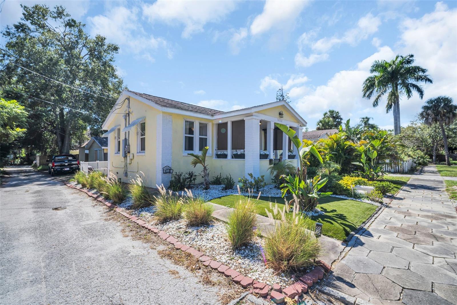 1022 10TH AVE N, ST PETERSBURG, FL, 33705