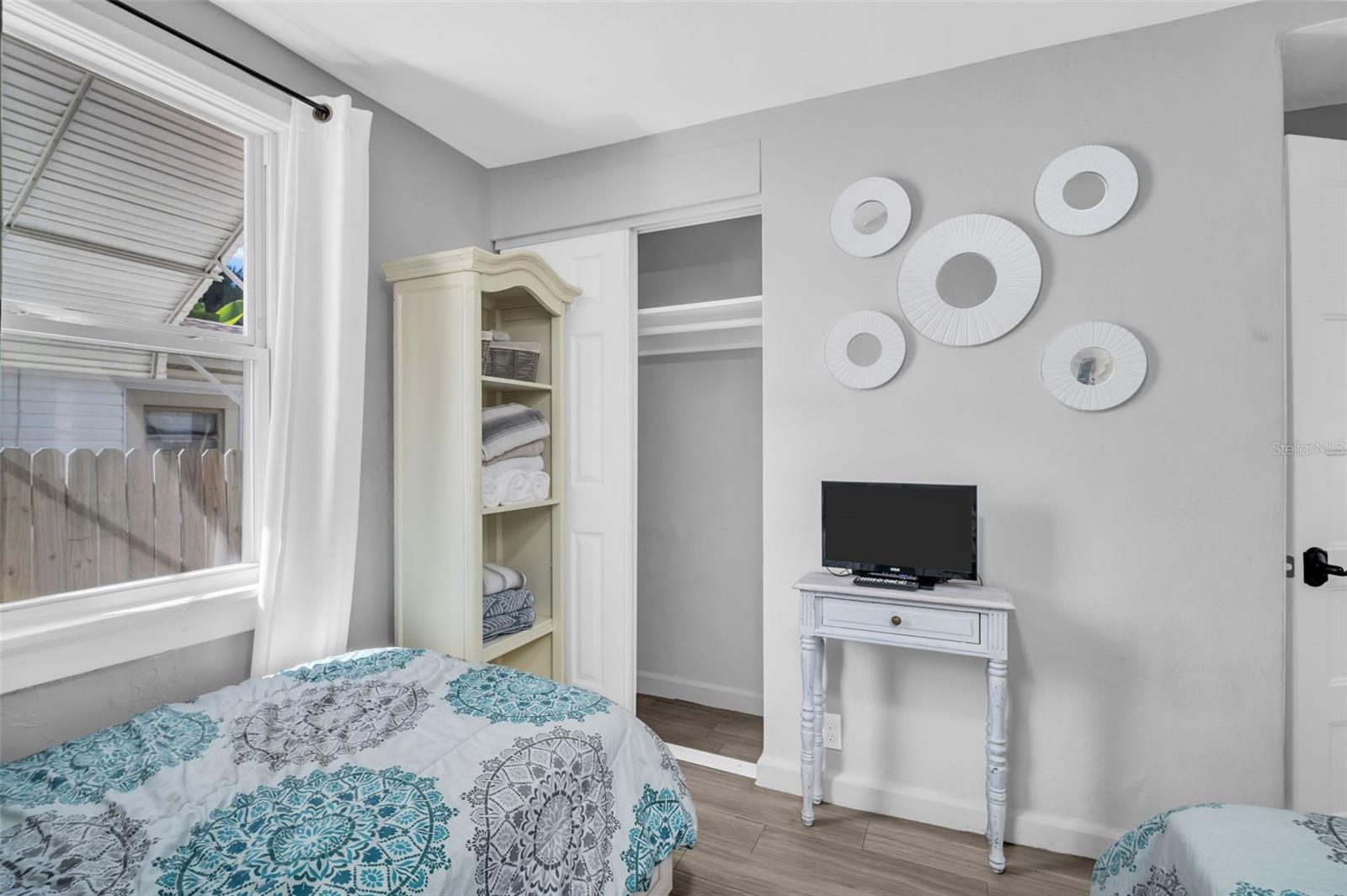 1022 10TH AVE N, ST PETERSBURG, FL, 33705