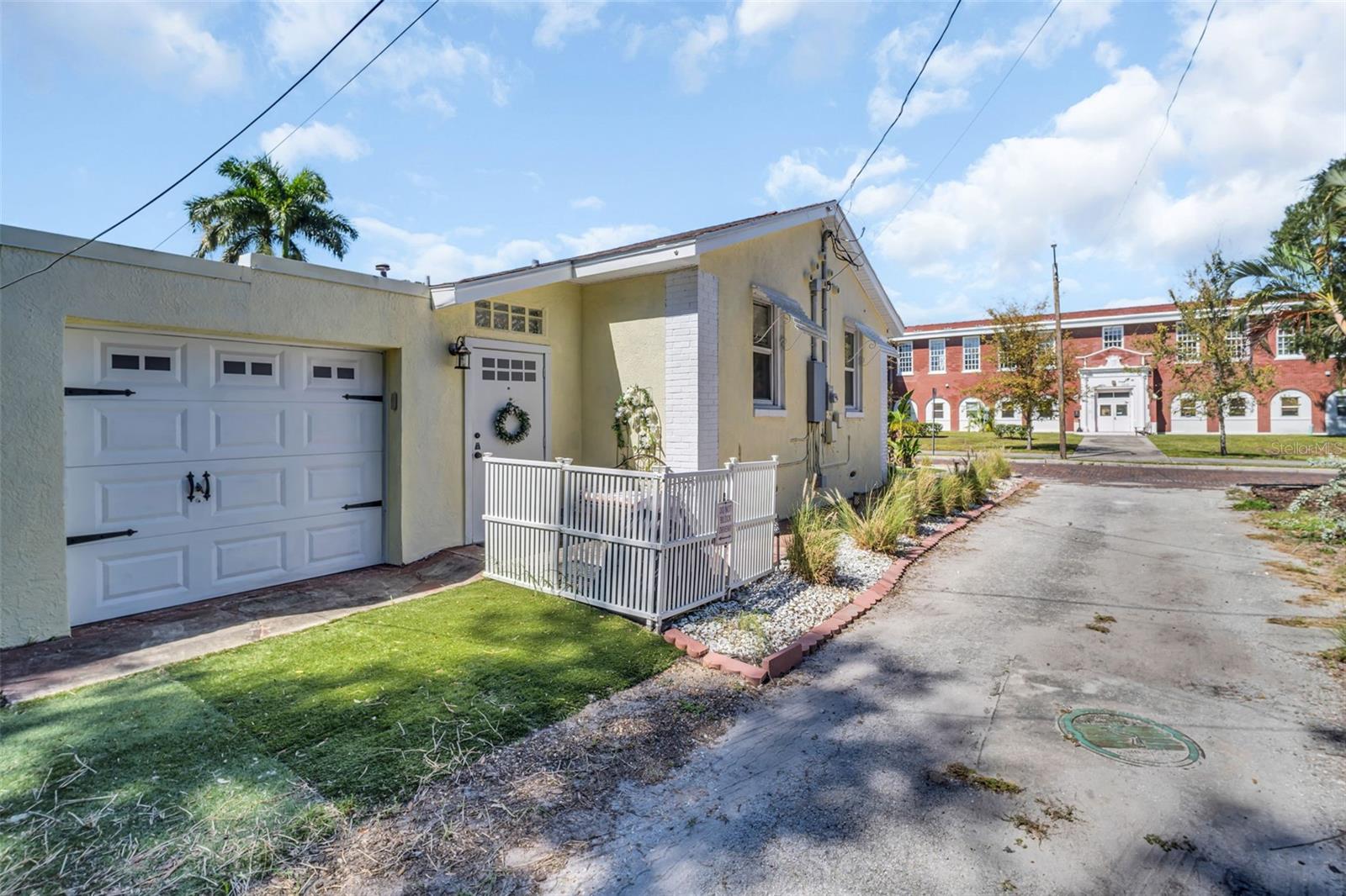 1022 10TH AVE N, ST PETERSBURG, FL, 33705