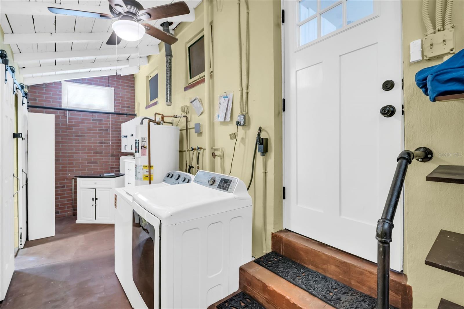 1022 10TH AVE N, ST PETERSBURG, FL, 33705