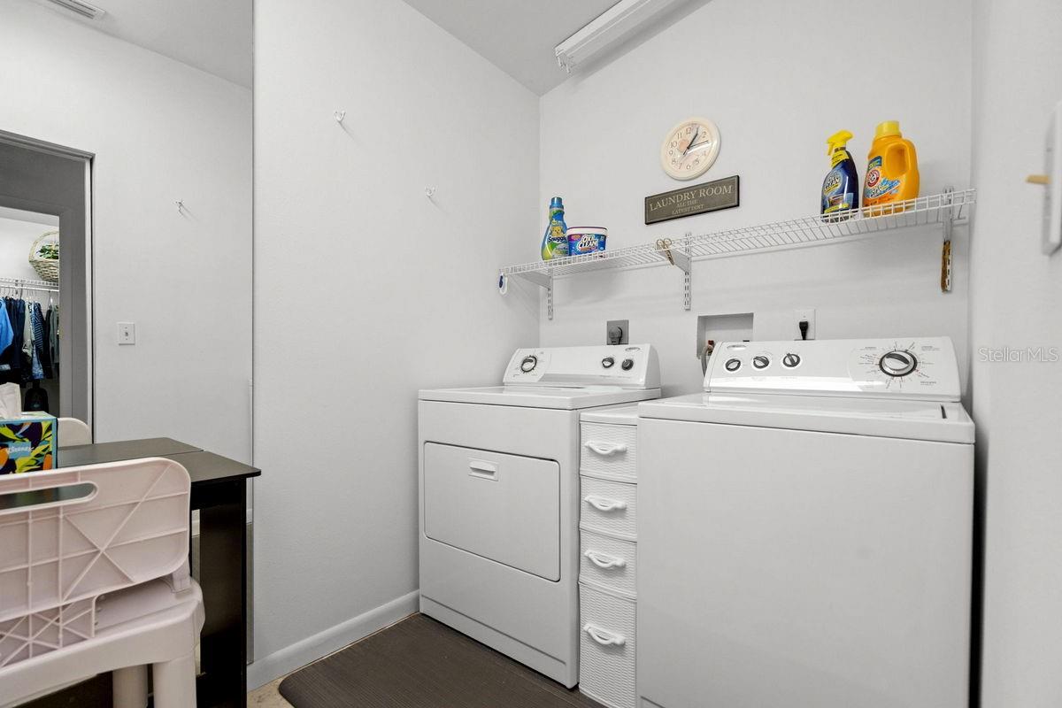 2275 TWIN LANE DR, DUNEDIN, FL, 34698