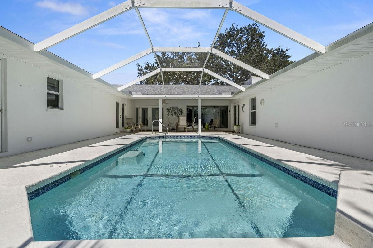 2275 TWIN LANE DR, DUNEDIN, FL, 34698