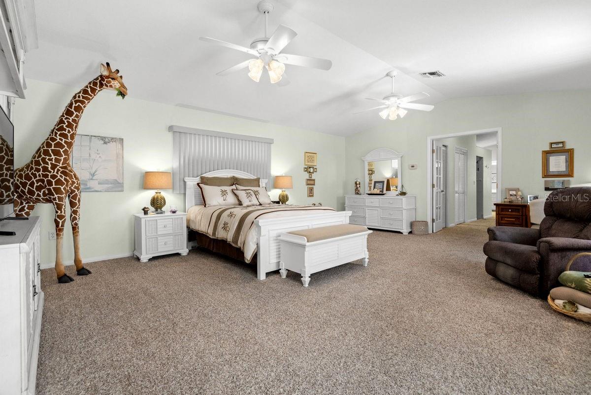 2275 TWIN LANE DR, DUNEDIN, FL, 34698